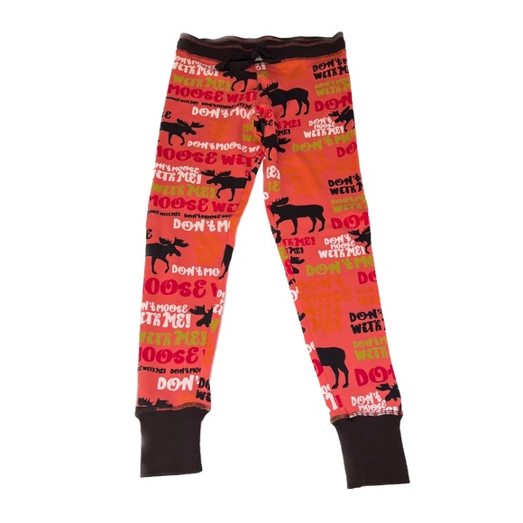 New LAZY ONE Canada PJ Leggings Moose Bottoms Size XS Dont Moose With Me Peach - Picture 1 of 7